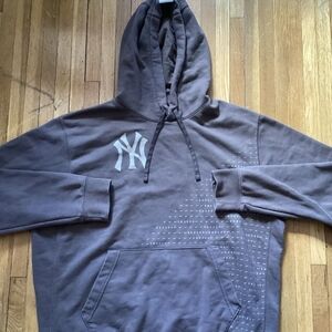 Nike Men's Large Solid Brown New York Yankees Hooded Sweatshirt,MLB,Cotton Blend